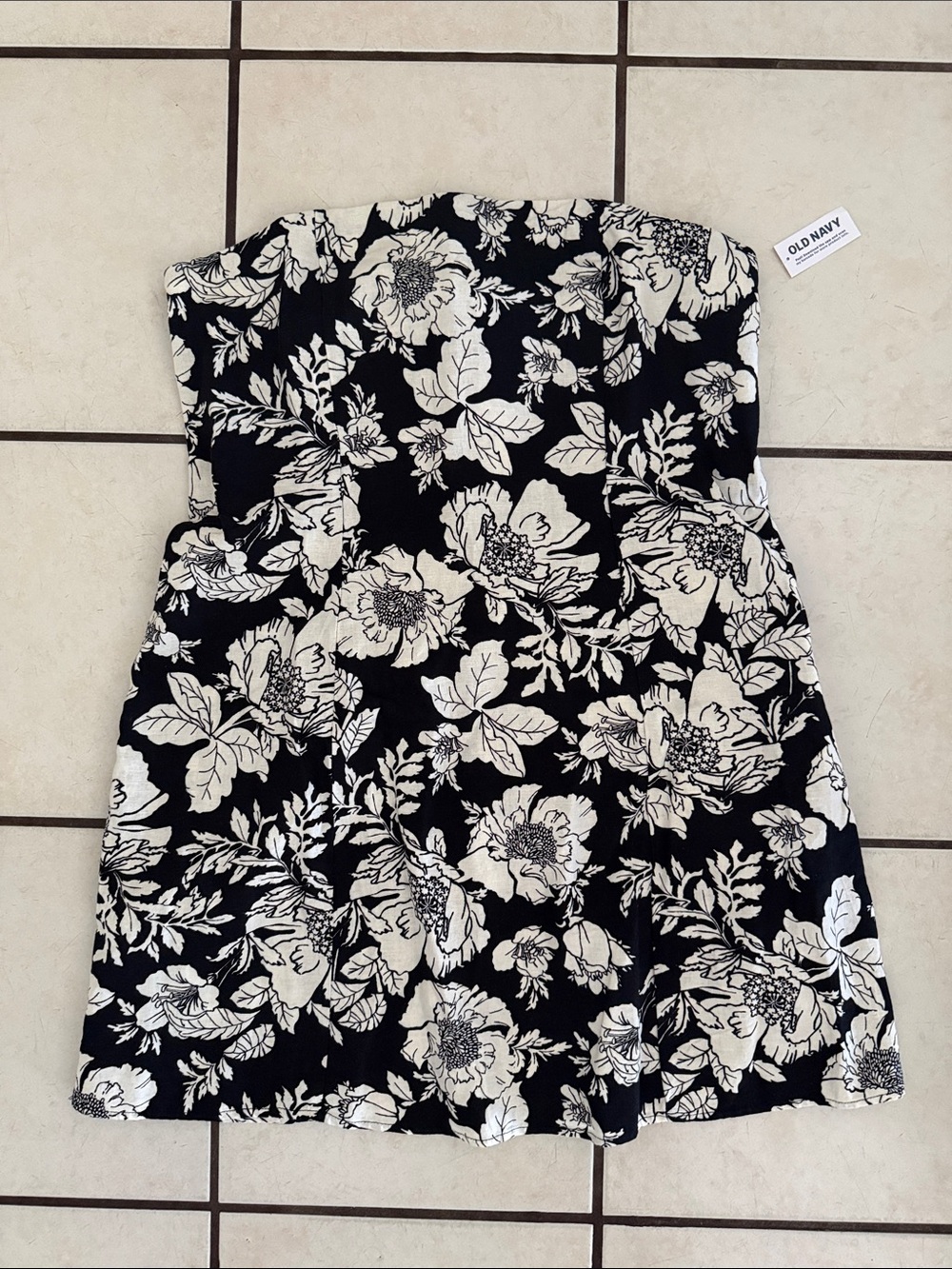 Old Navy Black and White Floral Strapless Sundress